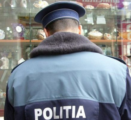 Poliţiştii au luat la pas oraşul, pentru prevenirea furturilor